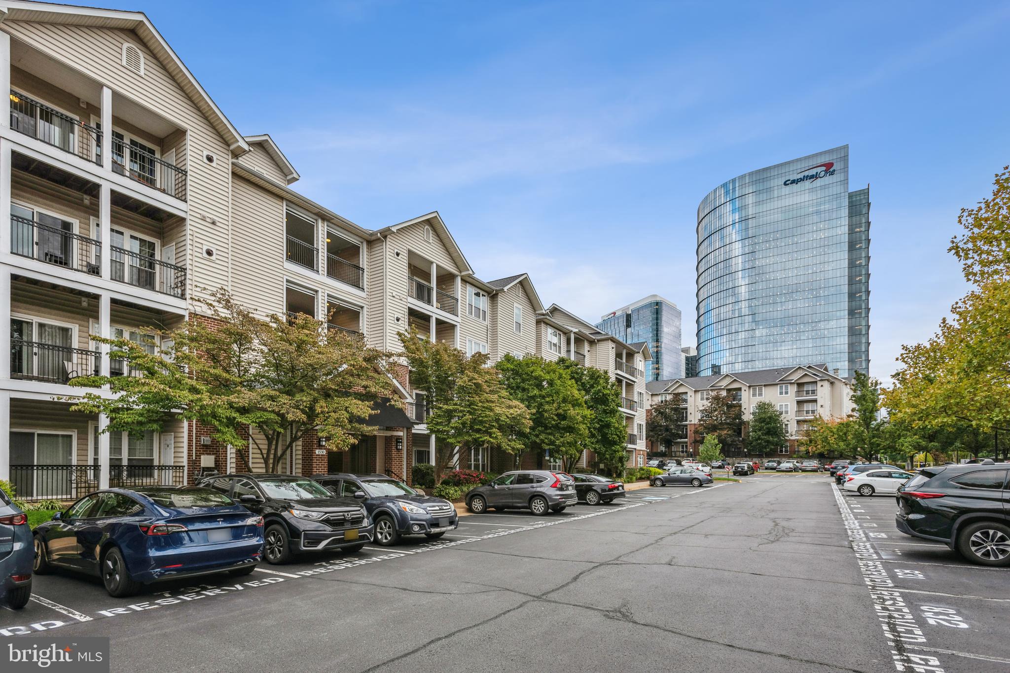 GATES OF MCLEAN - Residential