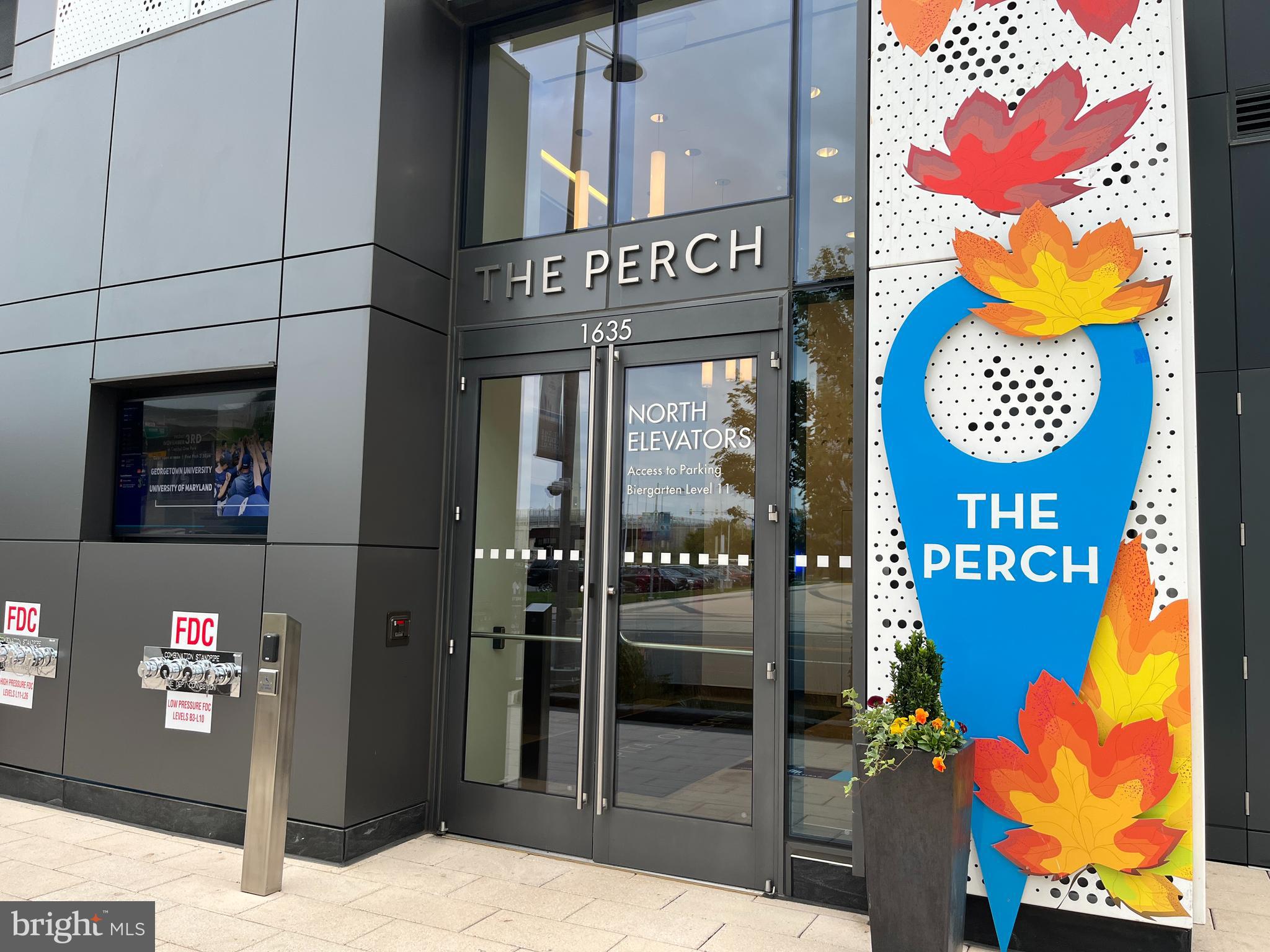 GATES OF MCLEAN - Residential