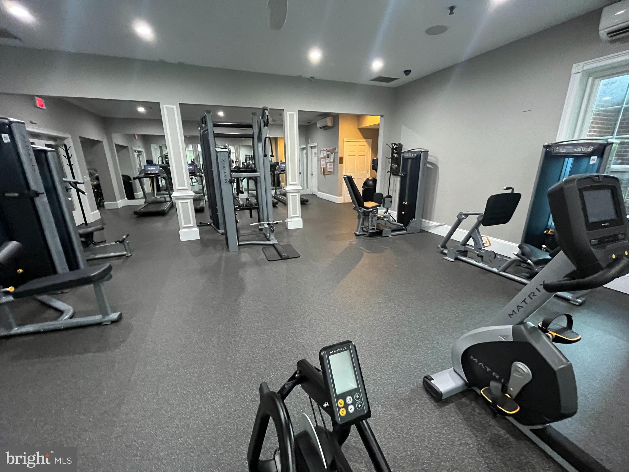 GATES OF MCLEAN - Residential