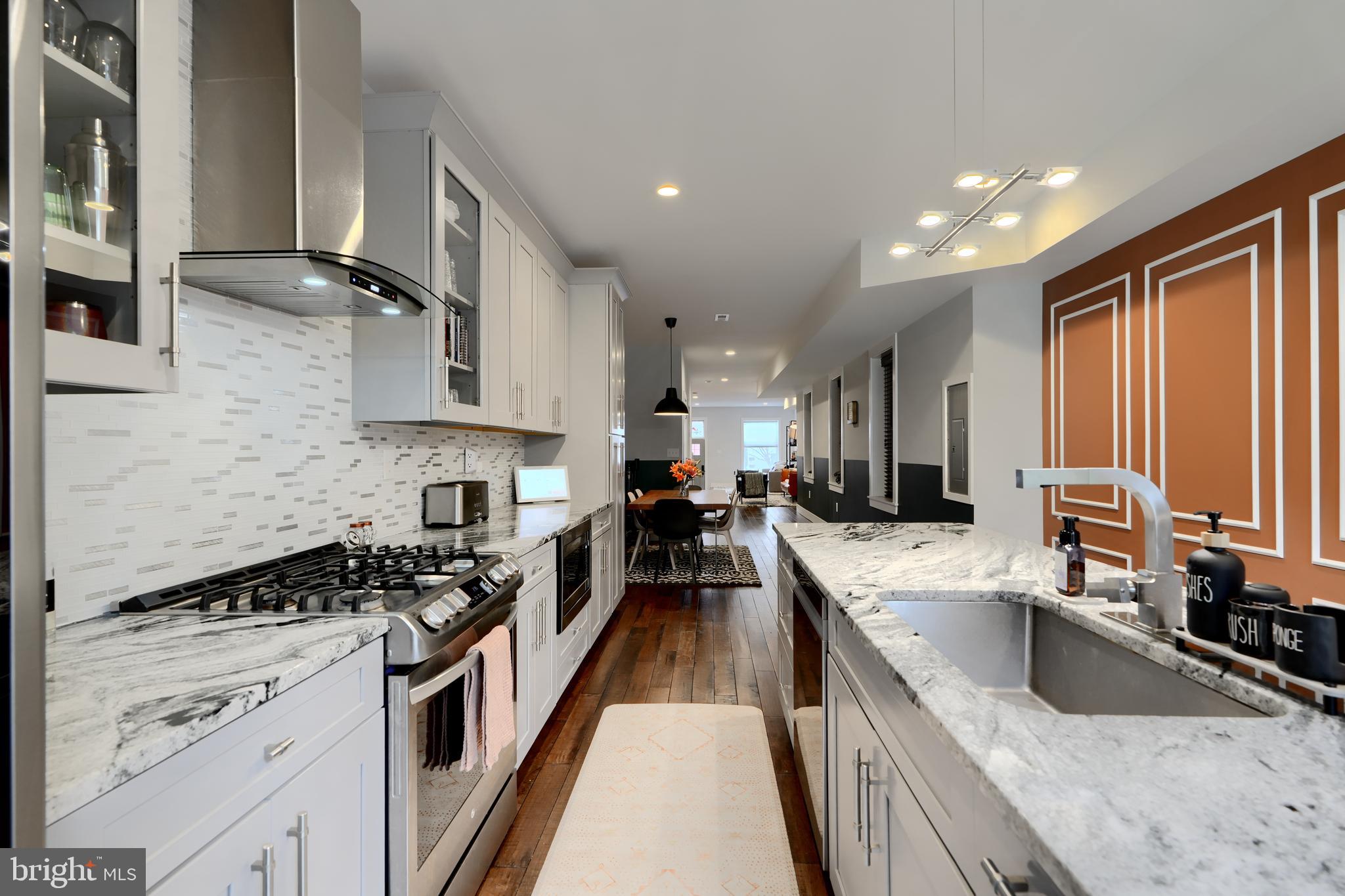 UPPER FELLS POINT - Residential