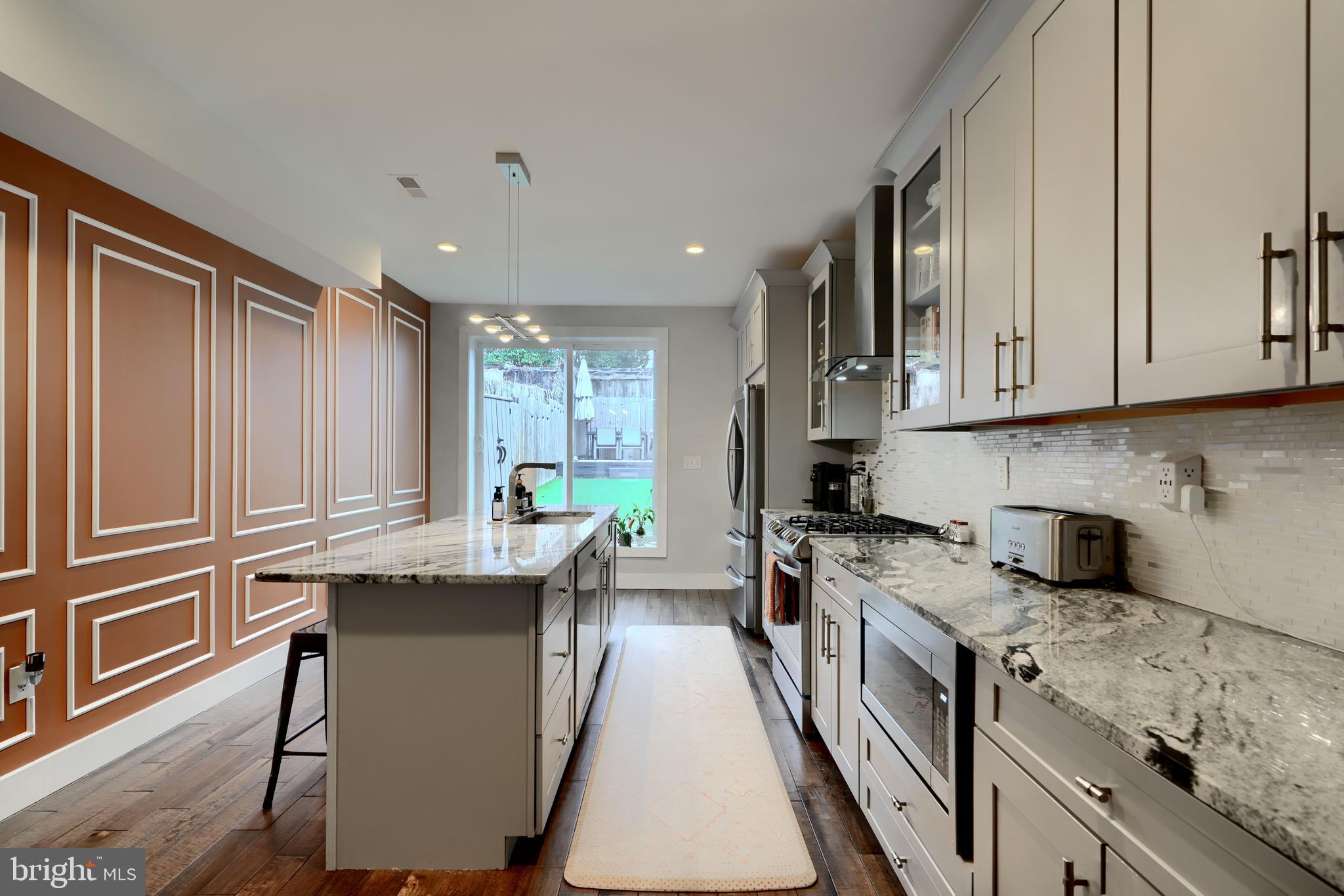 UPPER FELLS POINT - Residential