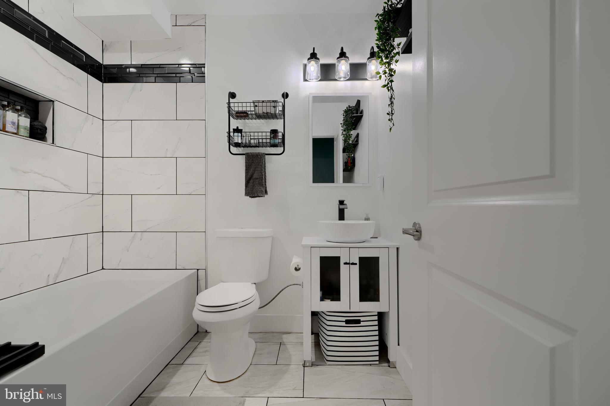 UPPER FELLS POINT - Residential