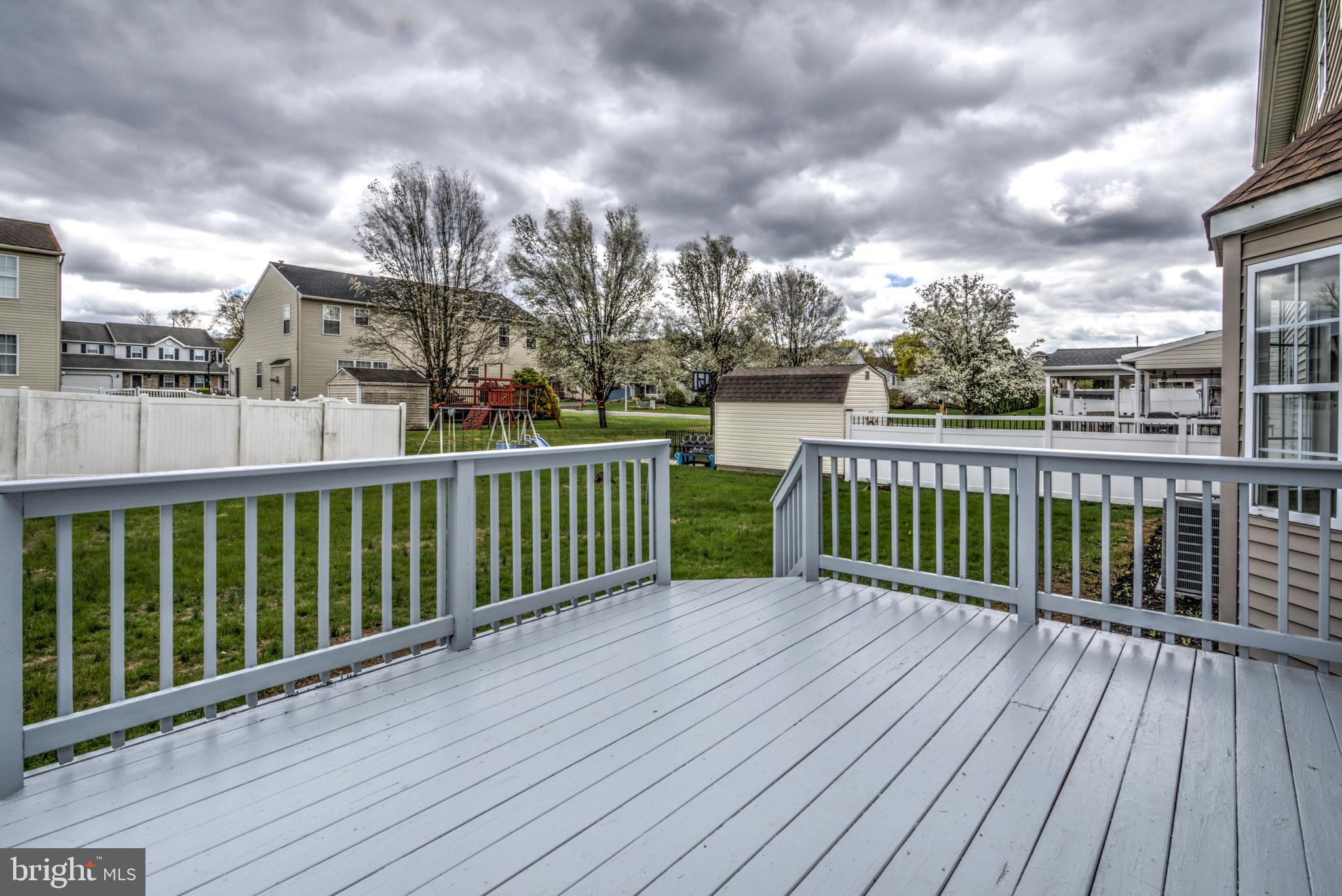 MAIDENCREEK TWP - Residential