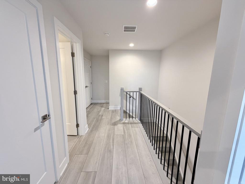 NORTHBANK - Residential