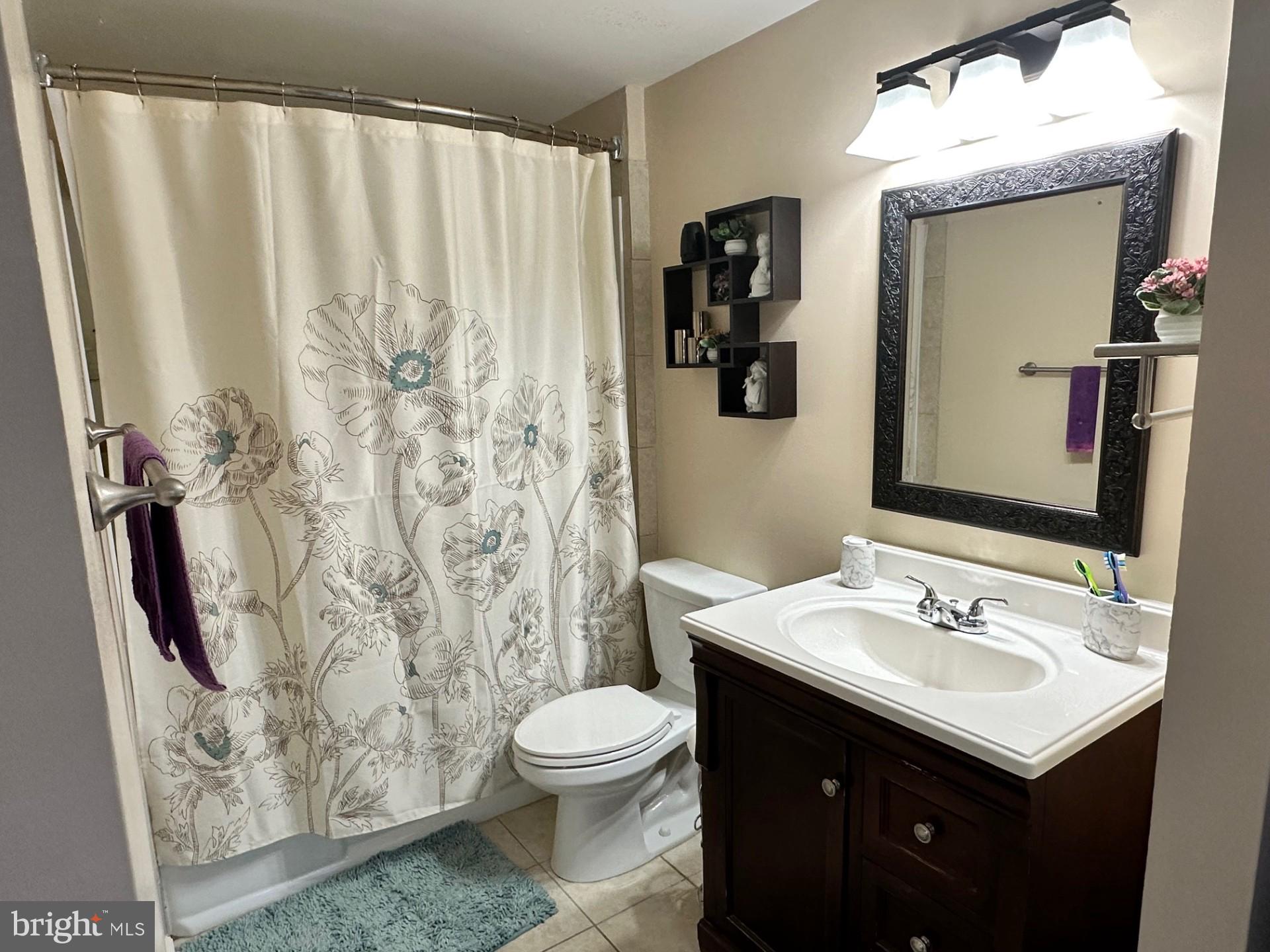 NESHAMINY VALLEY - Residential