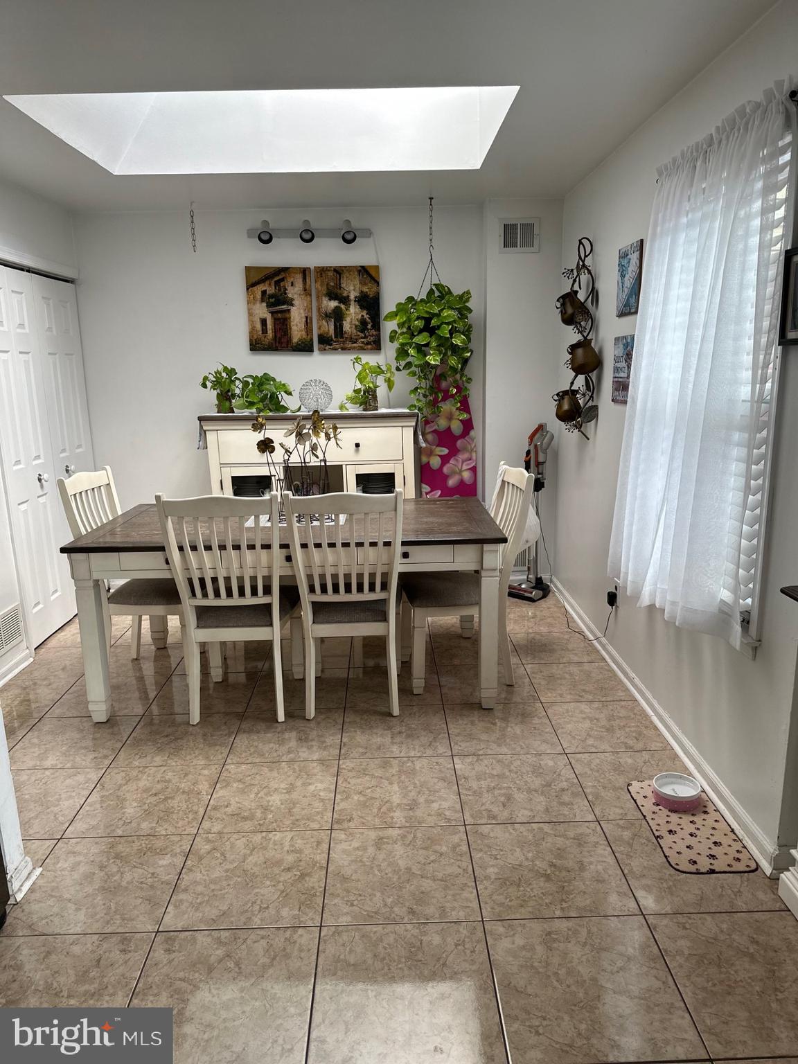 NESHAMINY VALLEY - Residential