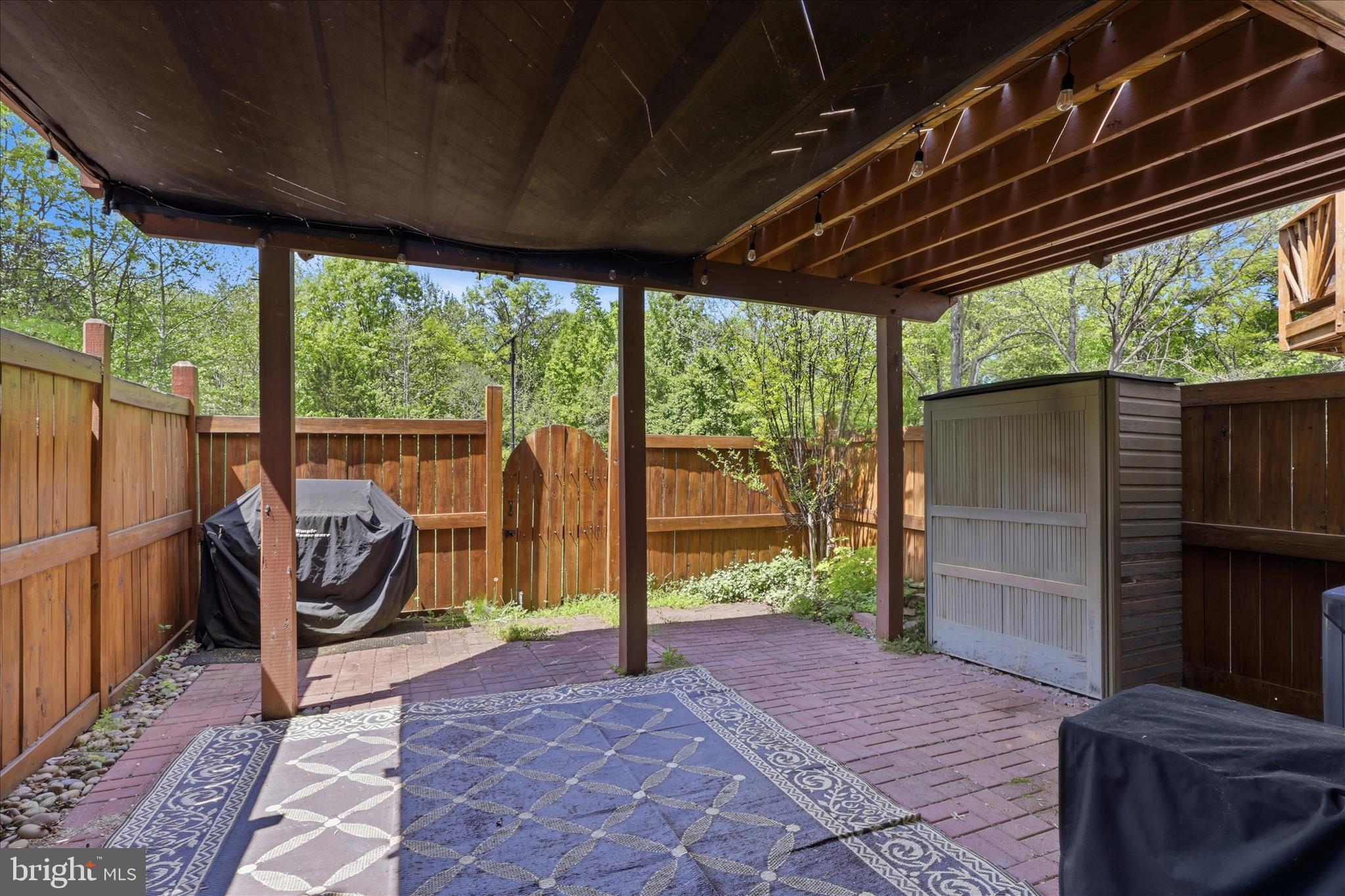 CENTREVILLE GREEN - Residential