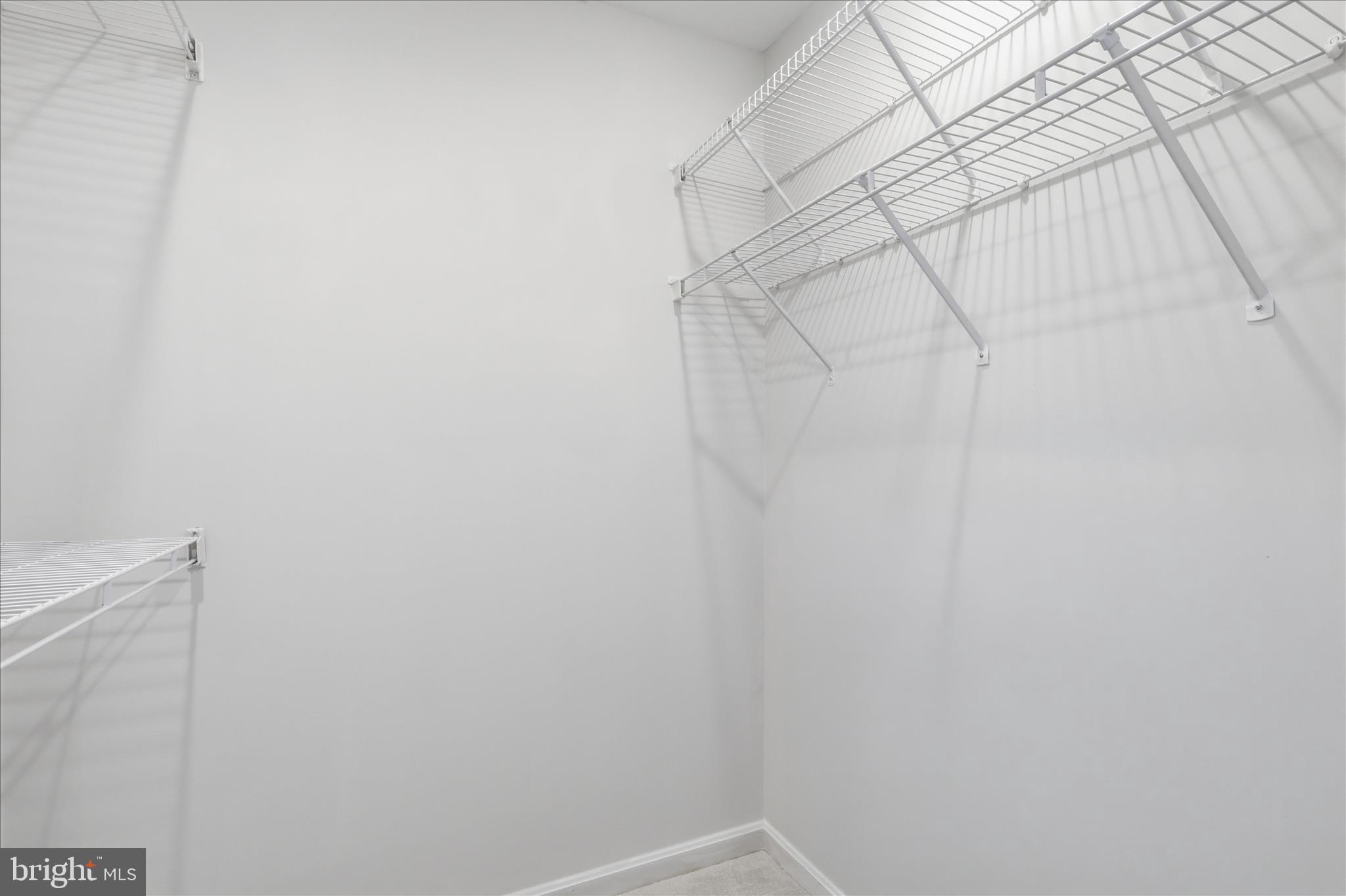 CENTREVILLE GREEN - Residential