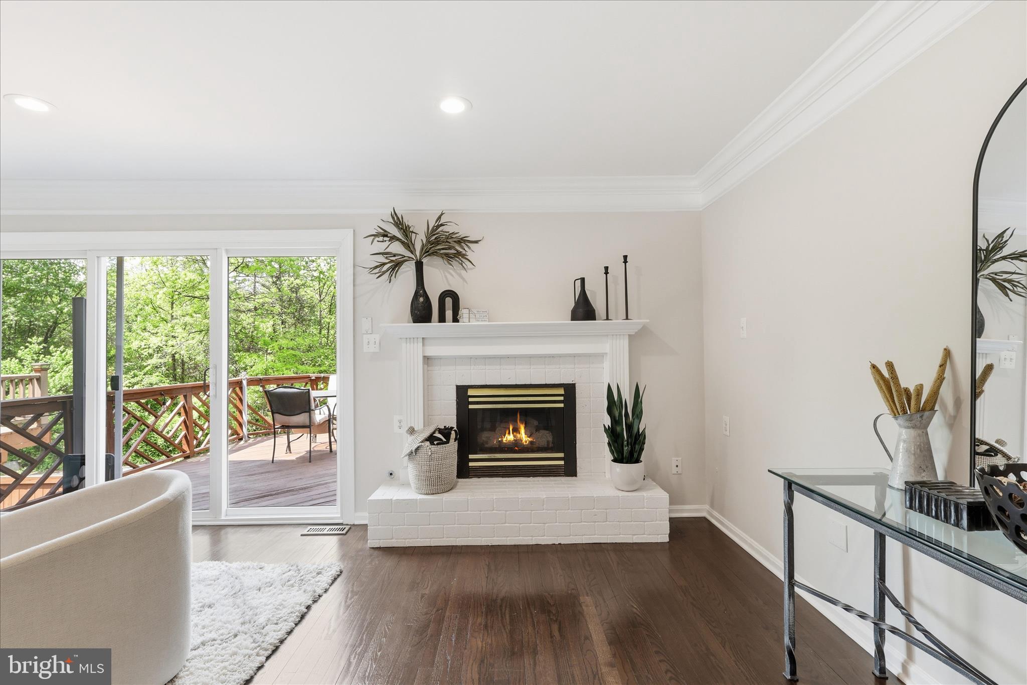 CENTREVILLE GREEN - Residential