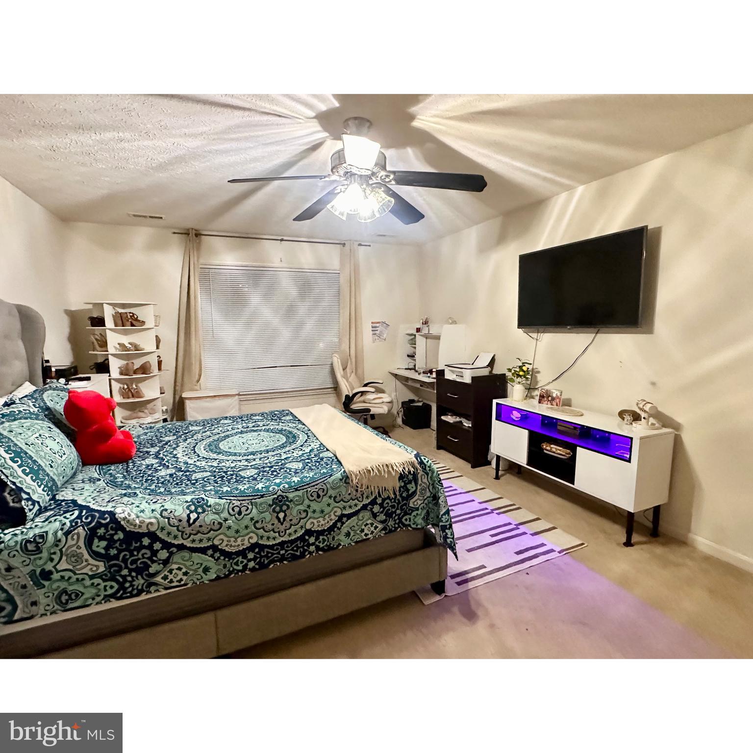 WILDERNESS SHORES - Residential Lease