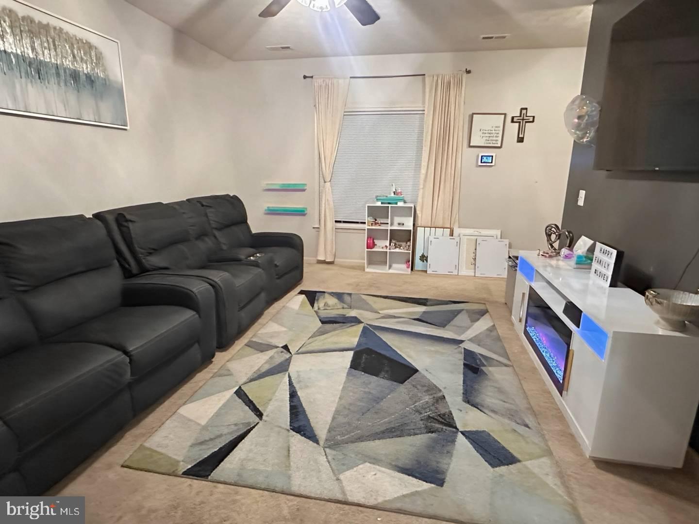 WILDERNESS SHORES - Residential Lease