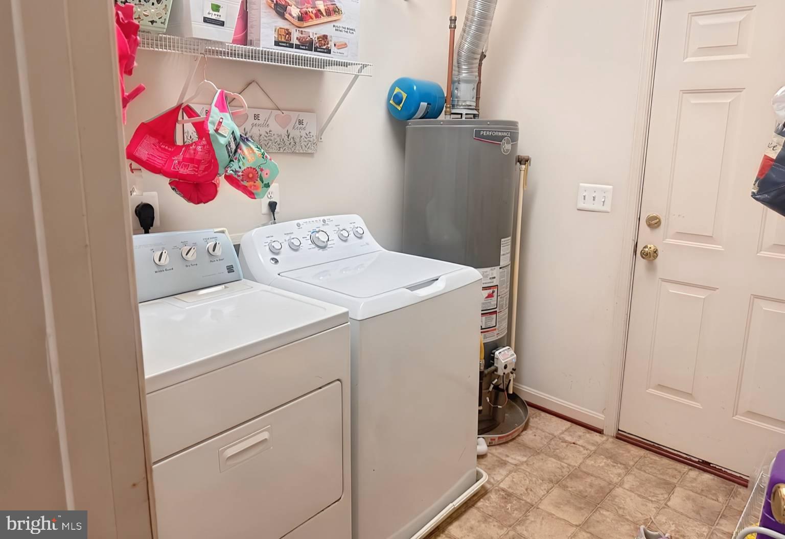 WILDERNESS SHORES - Residential Lease