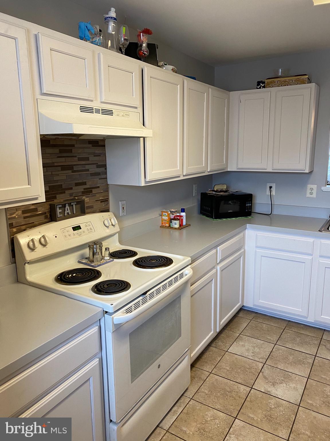 ANNAPOLIS WALK - Residential