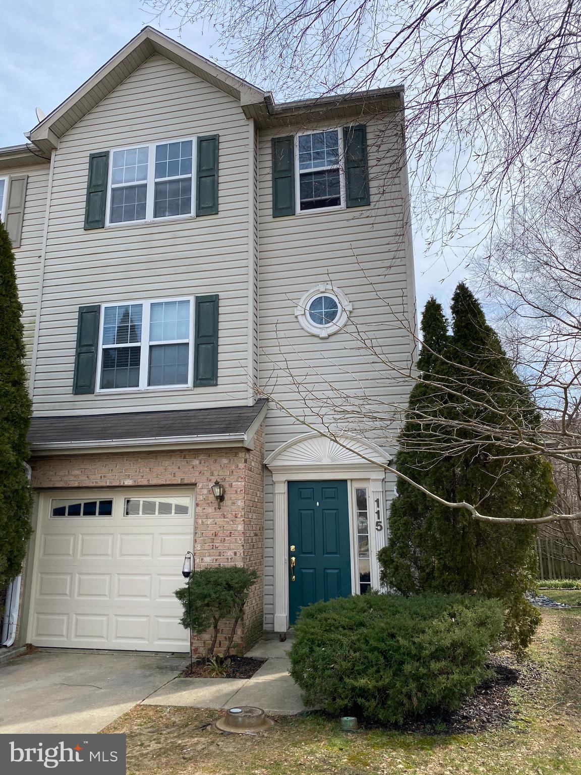 ANNAPOLIS WALK - Residential