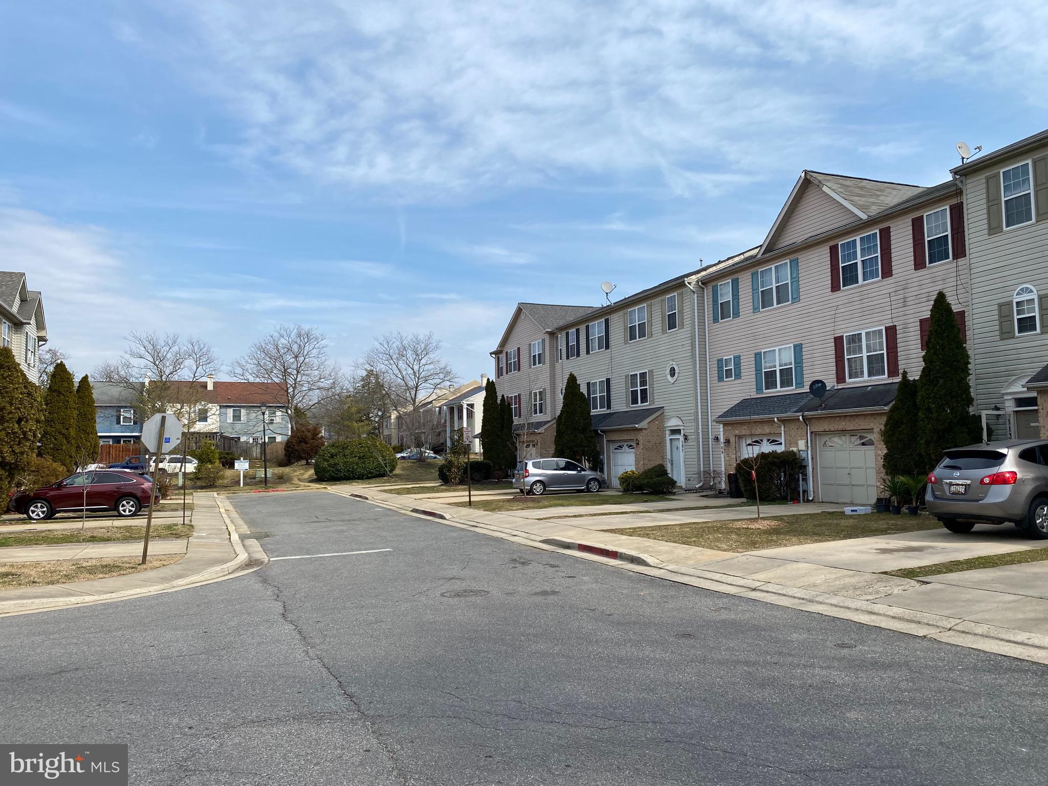 ANNAPOLIS WALK - Residential