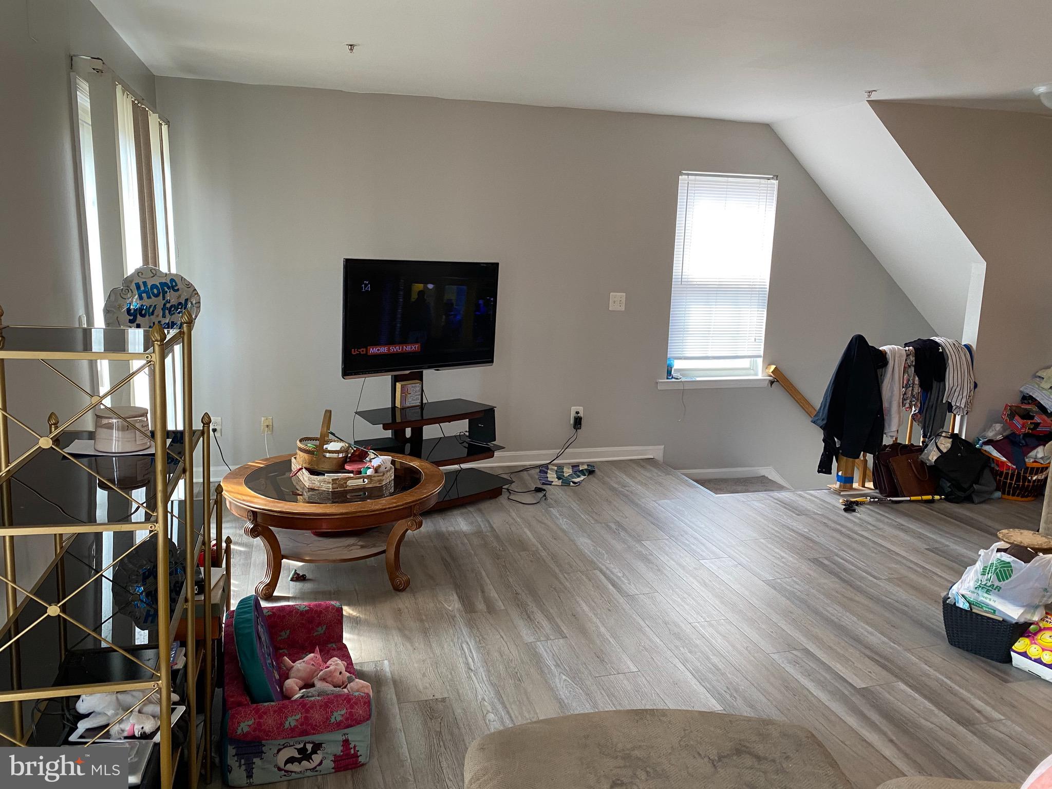 ANNAPOLIS WALK - Residential