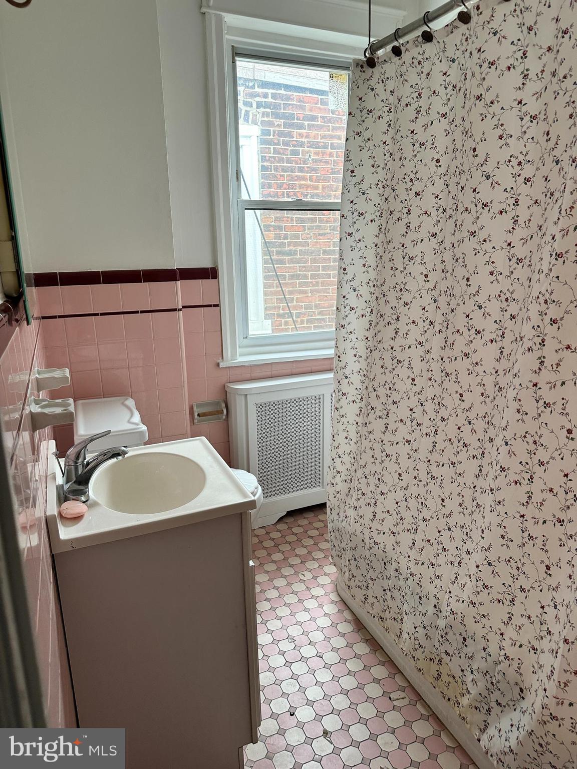 RICHMOND - Residential Lease