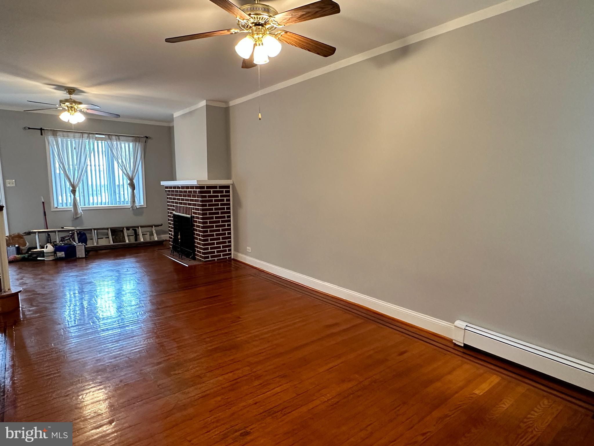 RICHMOND - Residential Lease