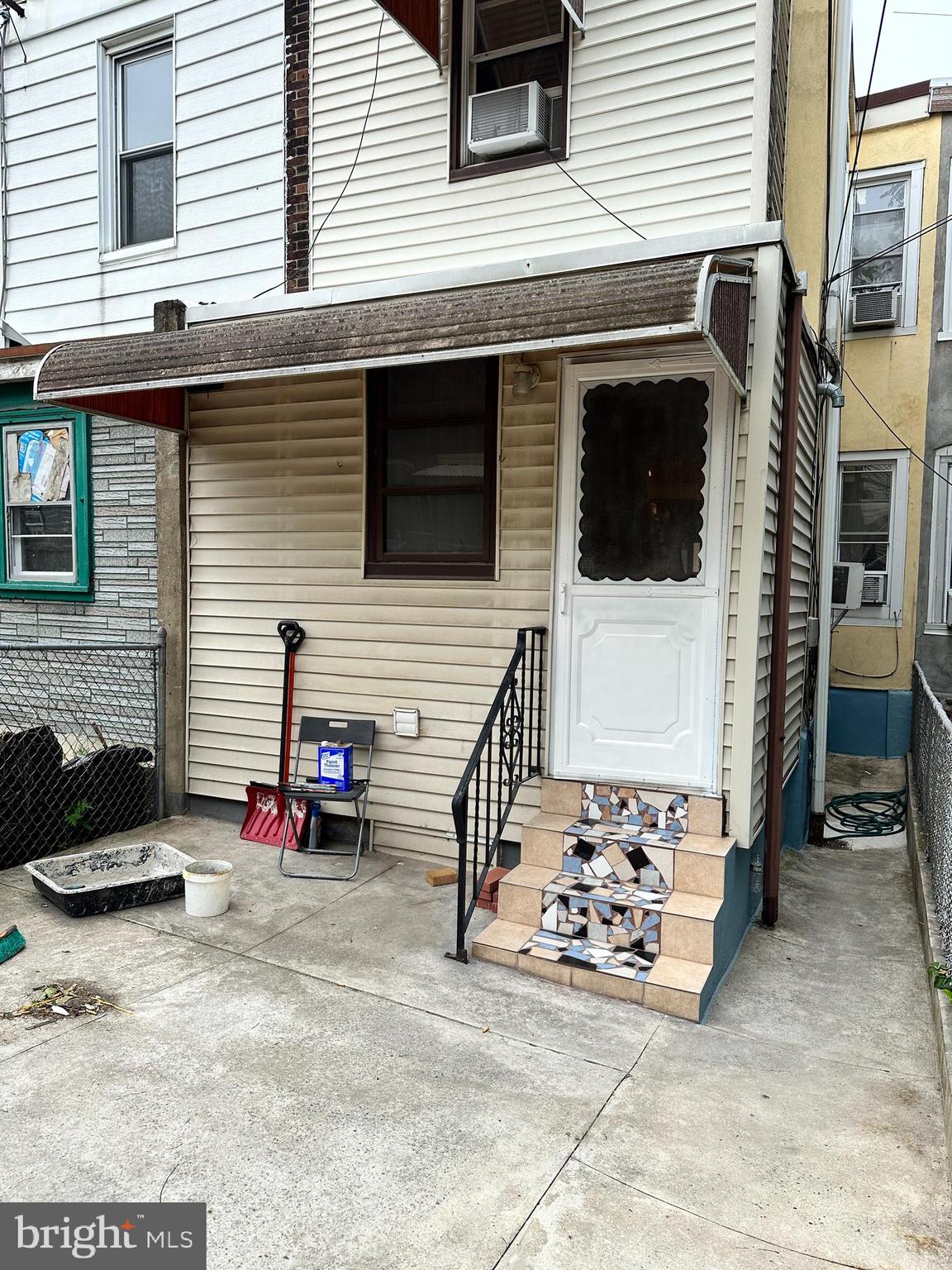 RICHMOND - Residential Lease