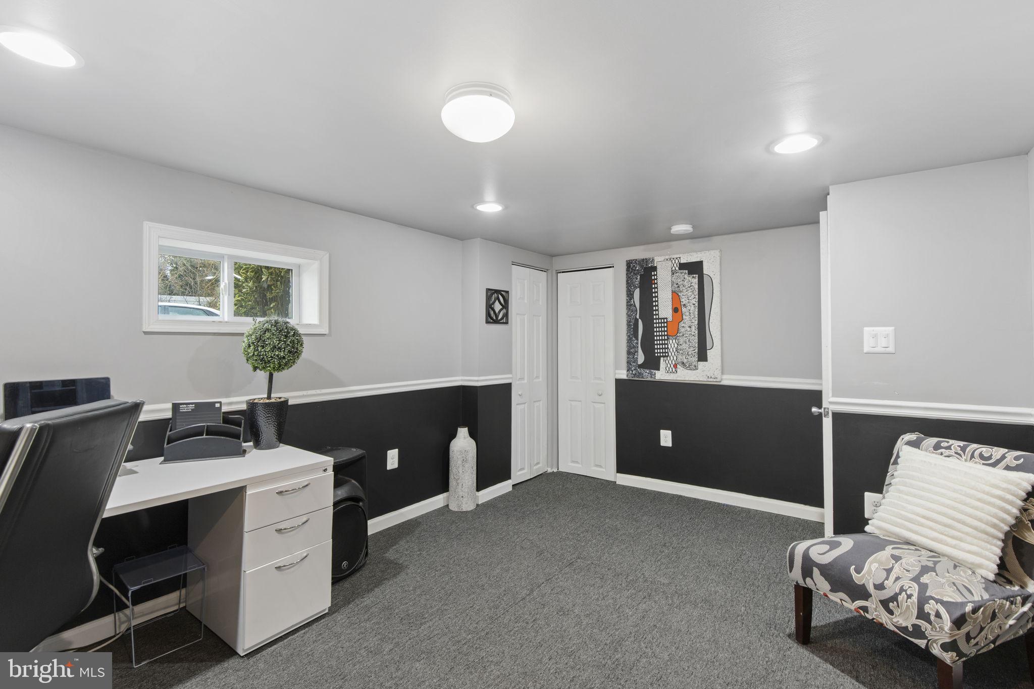 PINE HAVEN - Residential