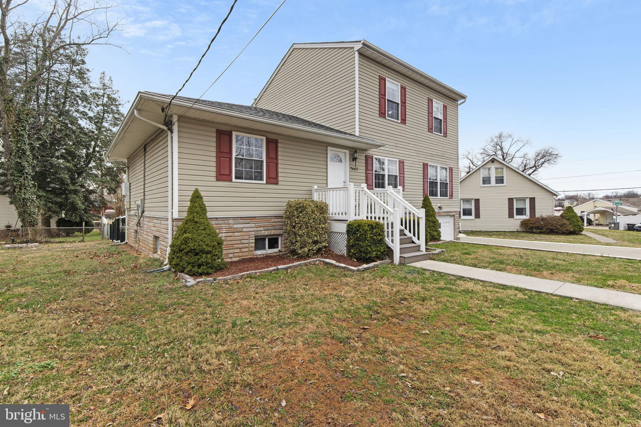 7662 PINE HAVEN DRIVE