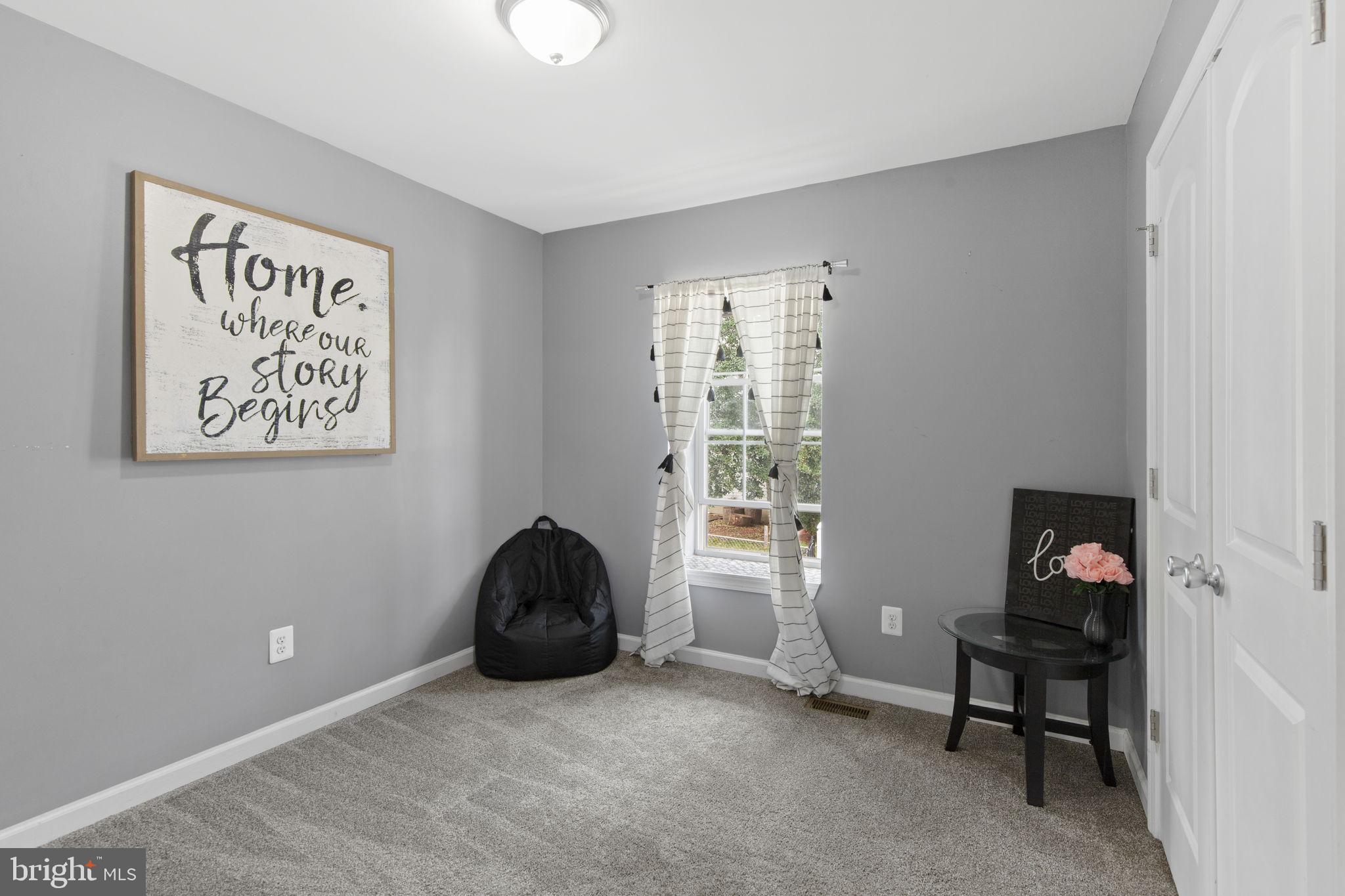 PINE HAVEN - Residential