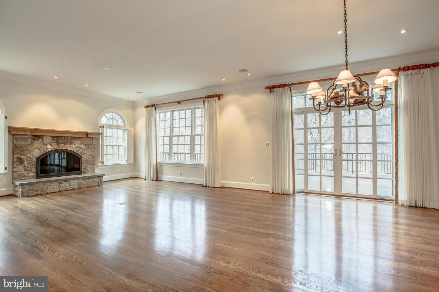 GEORGETOWN - Residential
