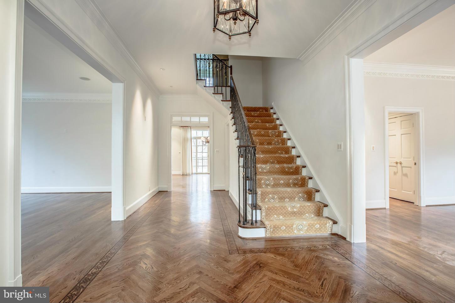 GEORGETOWN - Residential