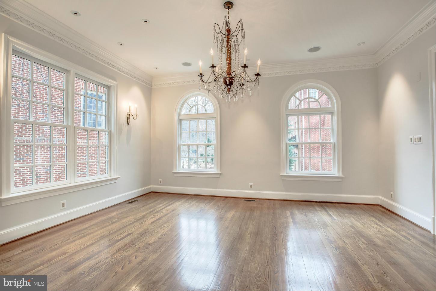 GEORGETOWN - Residential