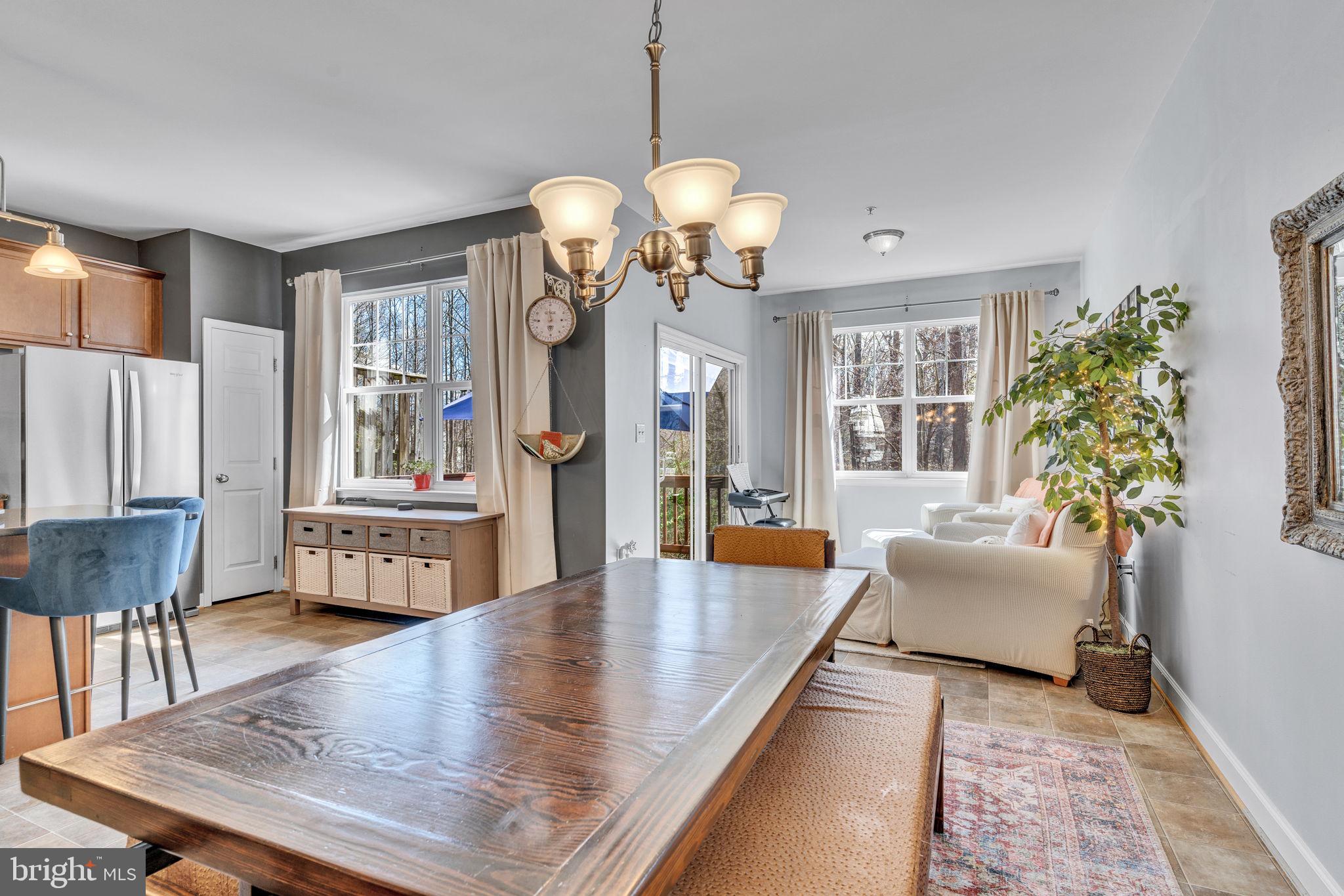 OAK TREE LANDING - Residential