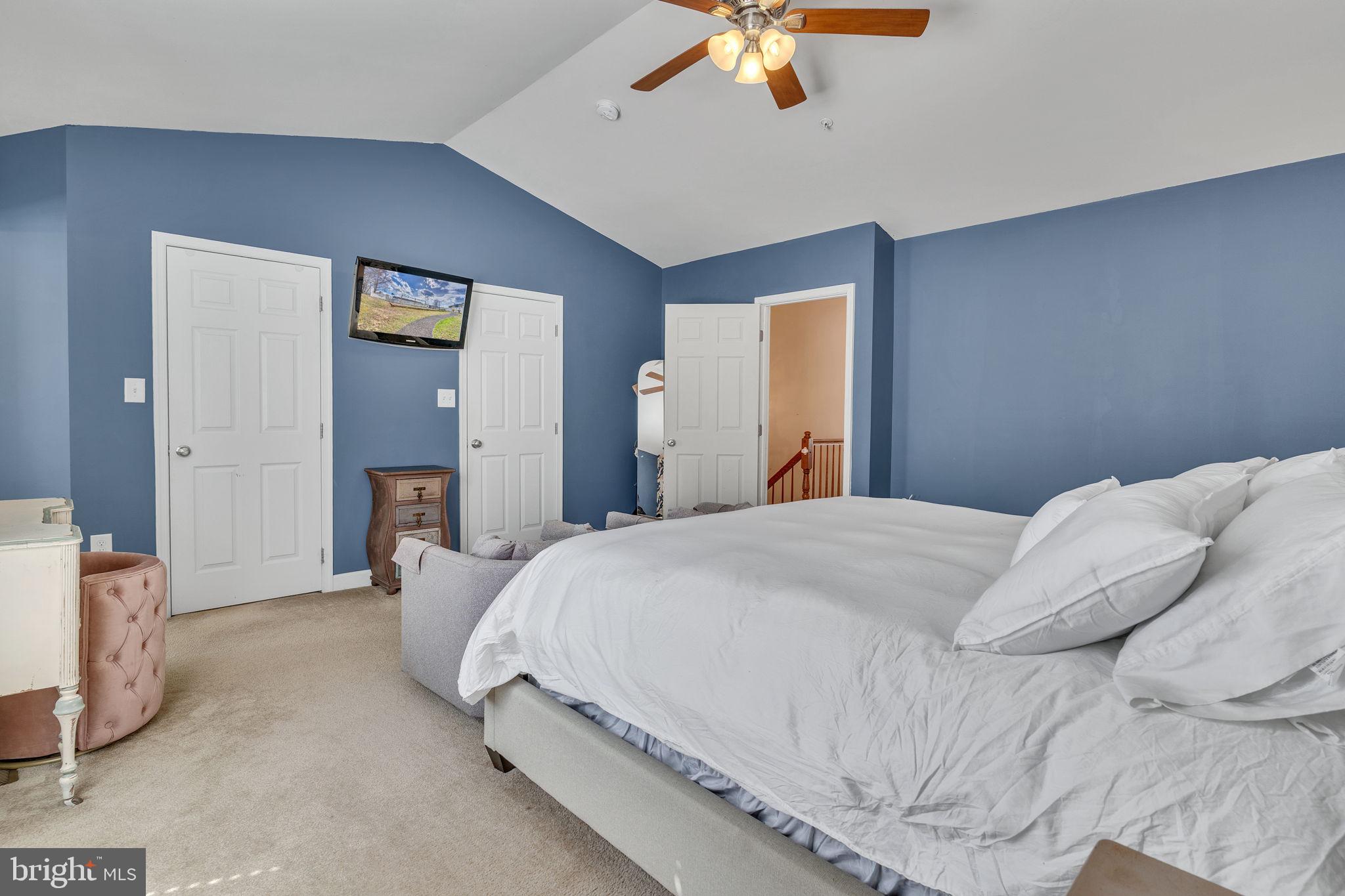 OAK TREE LANDING - Residential