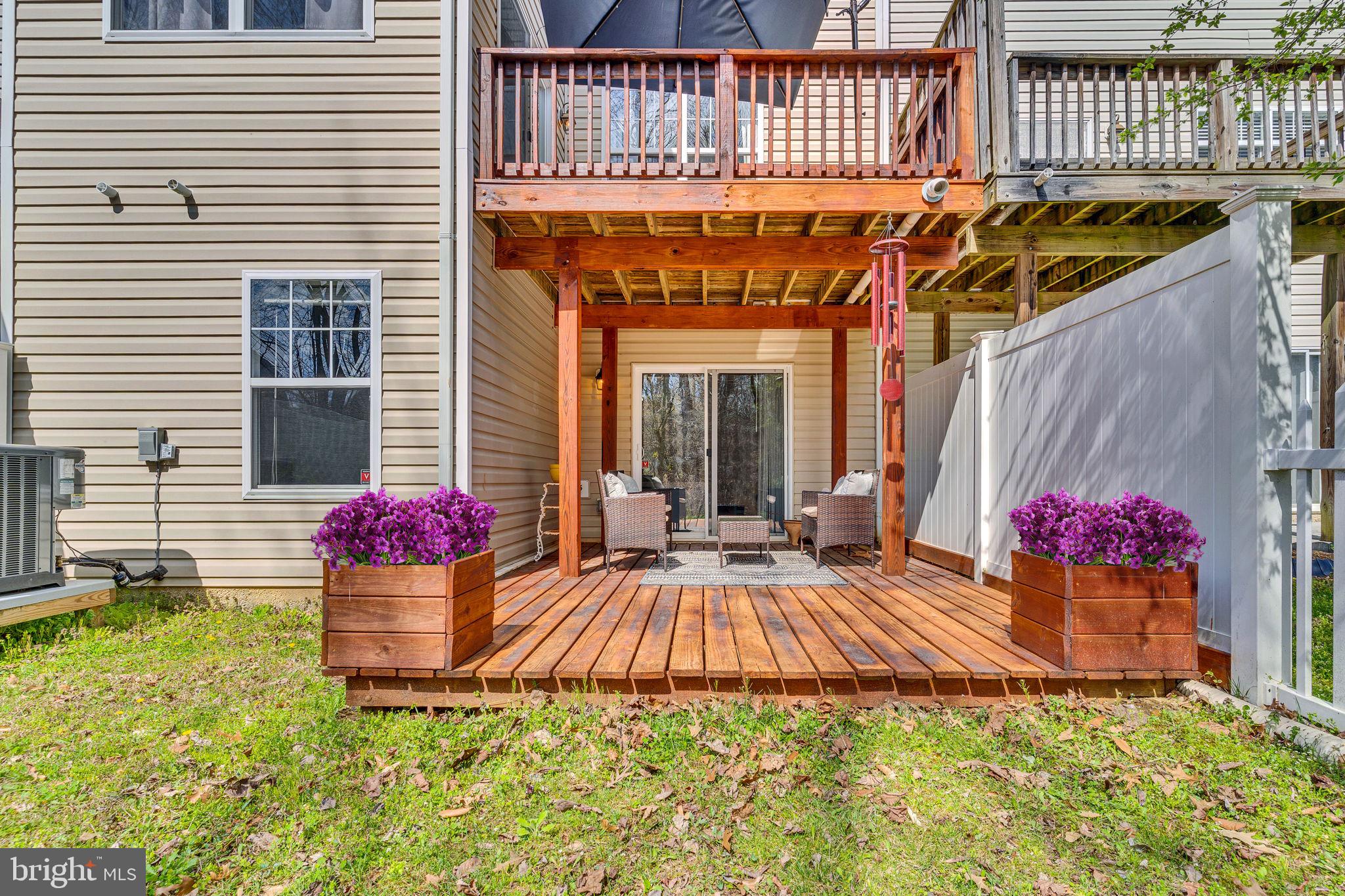 OAK TREE LANDING - Residential