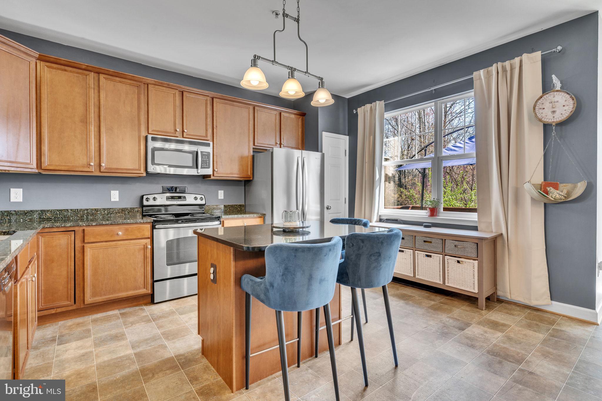 OAK TREE LANDING - Residential