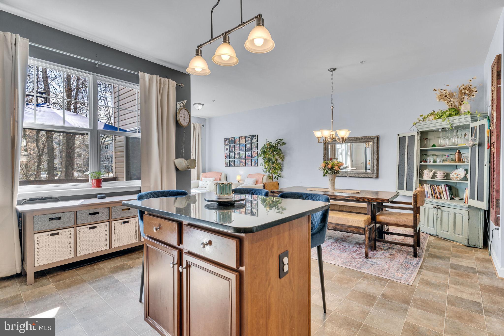 OAK TREE LANDING - Residential