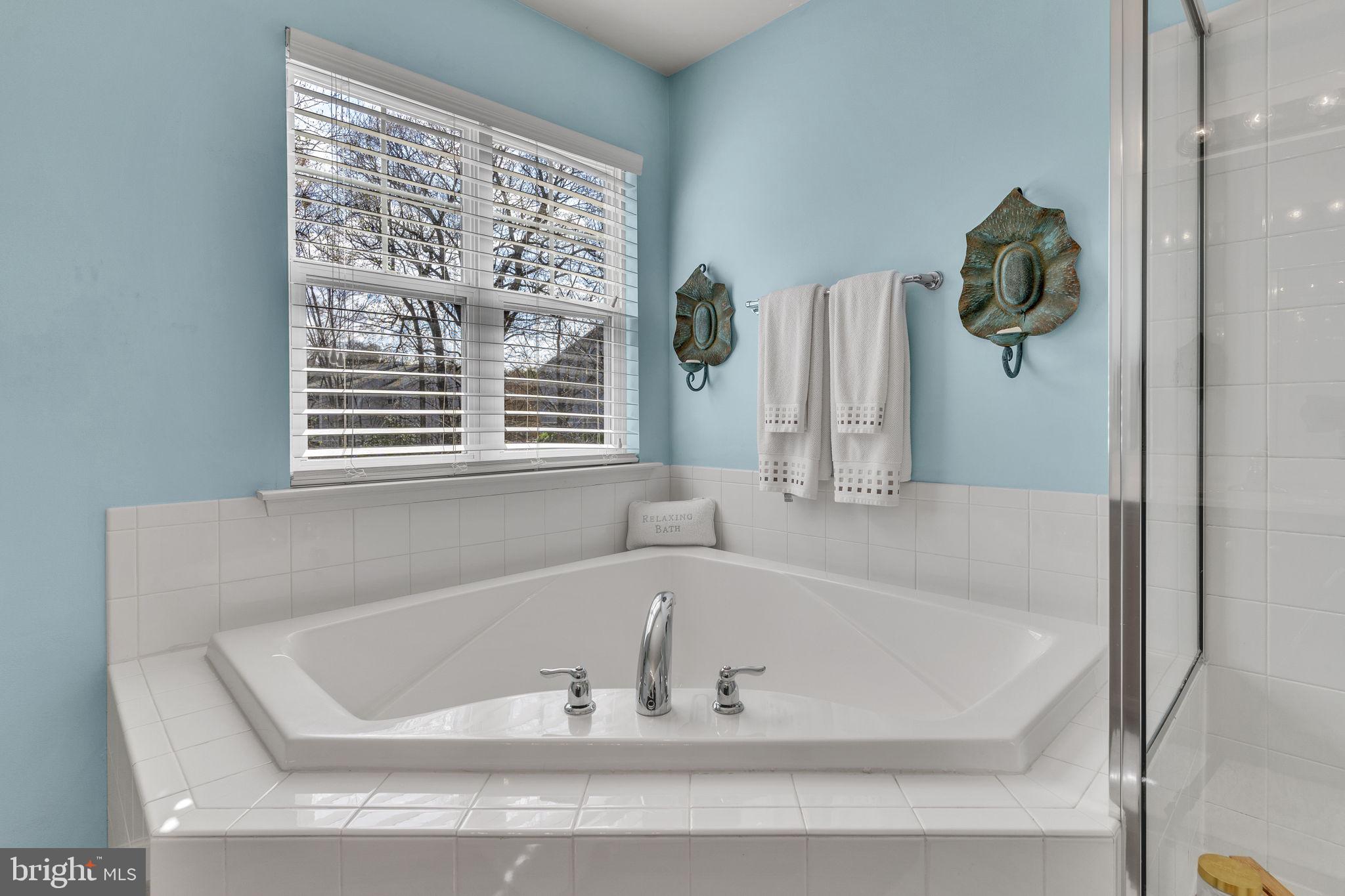 OAK TREE LANDING - Residential