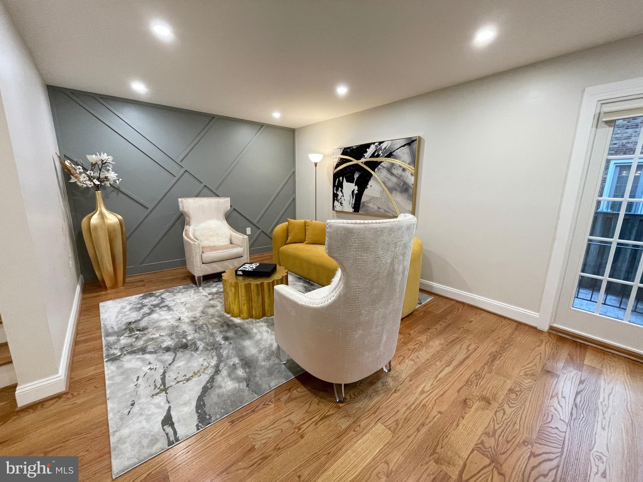 SEMINARY HEIGHTS - Residential