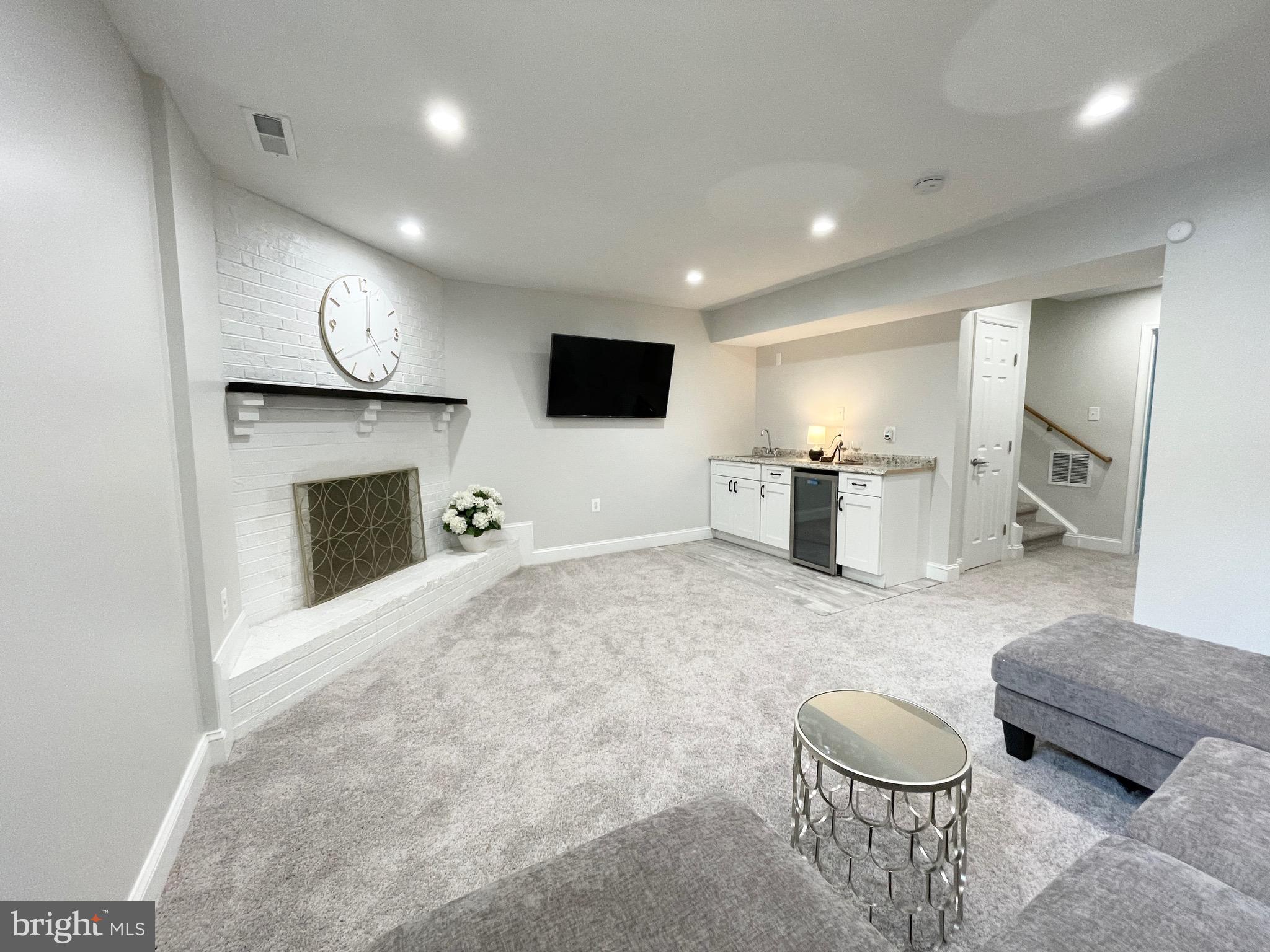 SEMINARY HEIGHTS - Residential