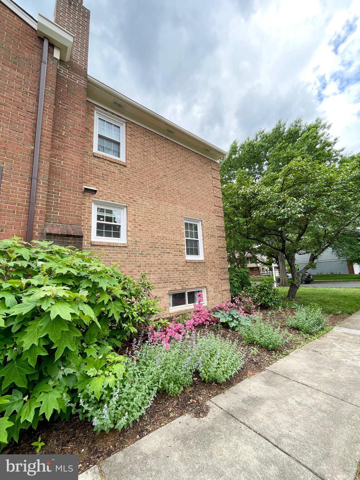 SEMINARY HEIGHTS - Residential