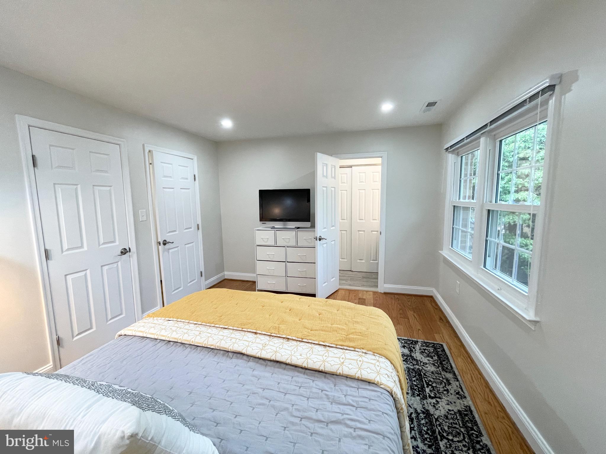 SEMINARY HEIGHTS - Residential