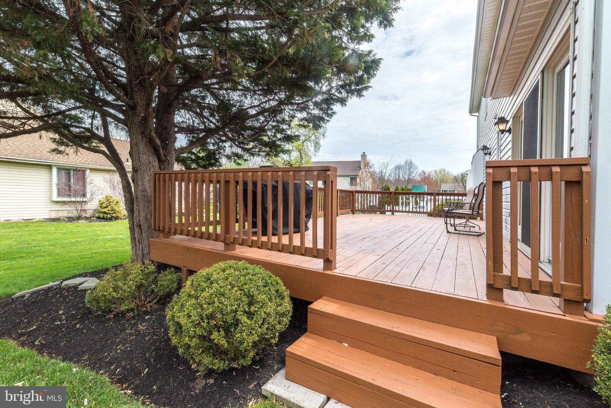 COUNTRY HUNT - Residential