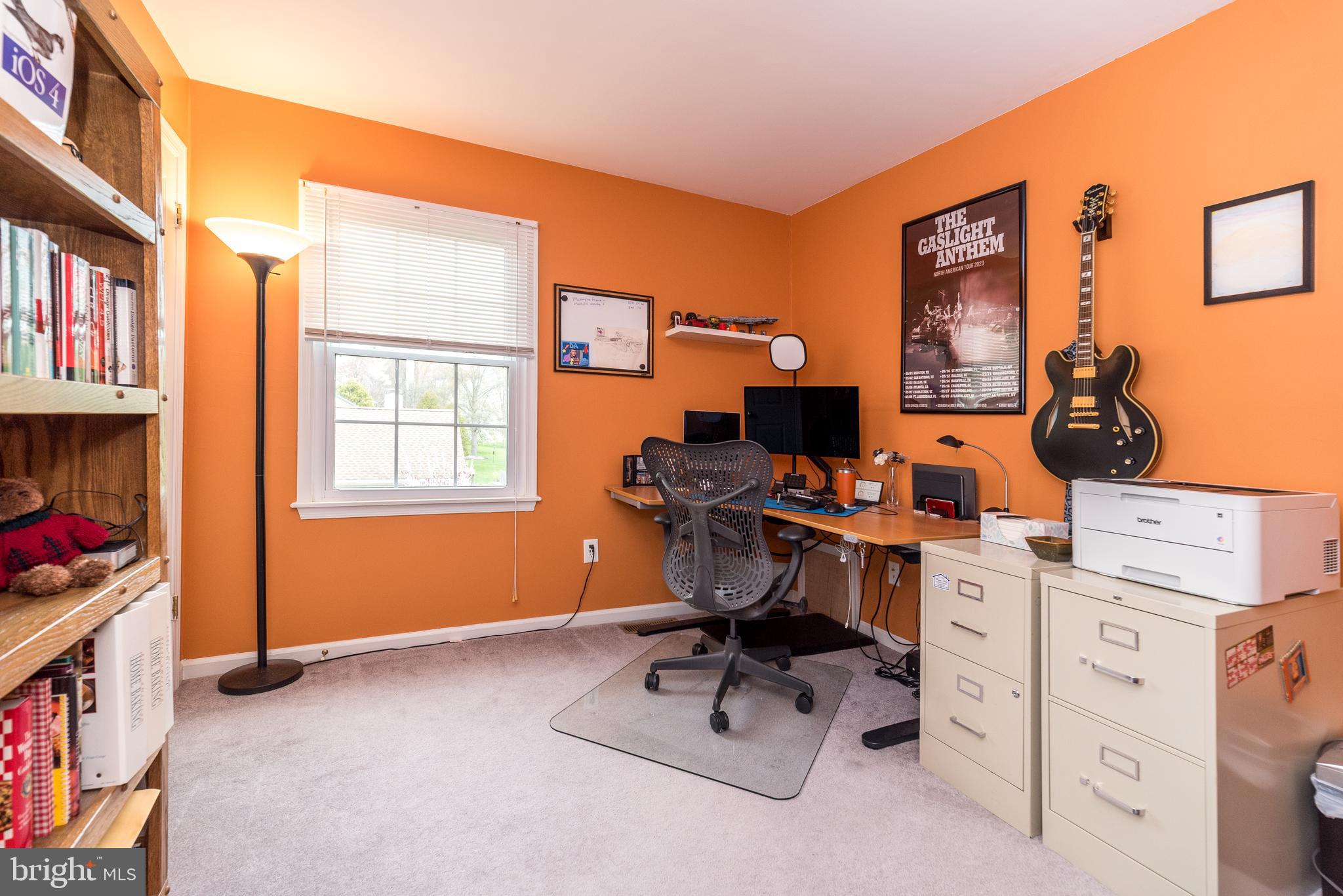 COUNTRY HUNT - Residential