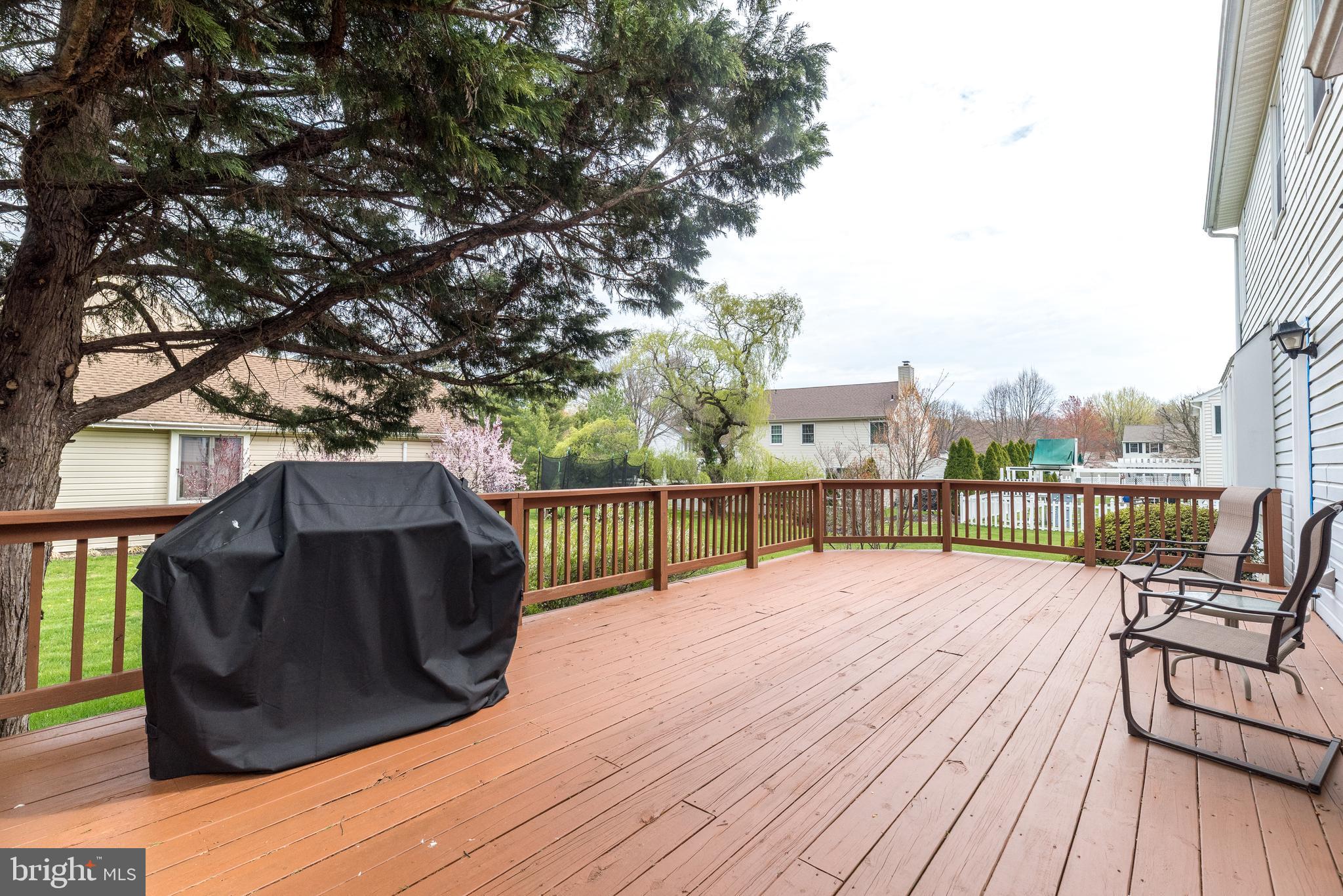 COUNTRY HUNT - Residential