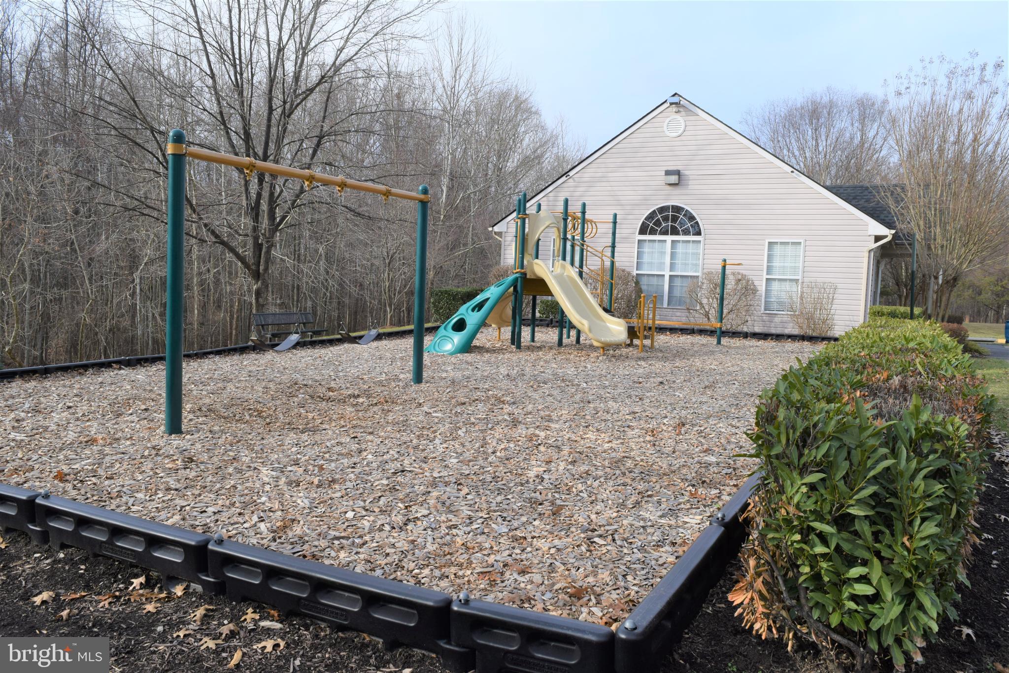 ARMISTEAD PARK - Residential Lease