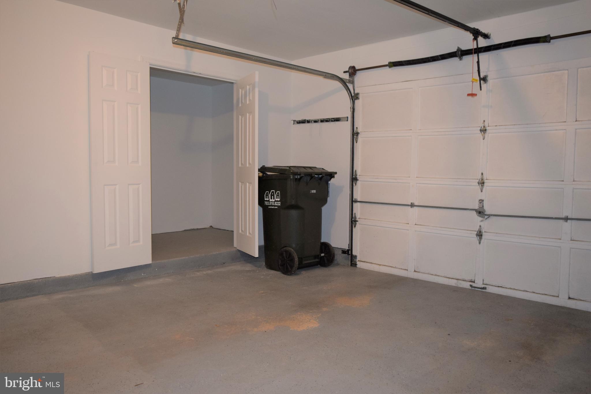 ARMISTEAD PARK - Residential Lease