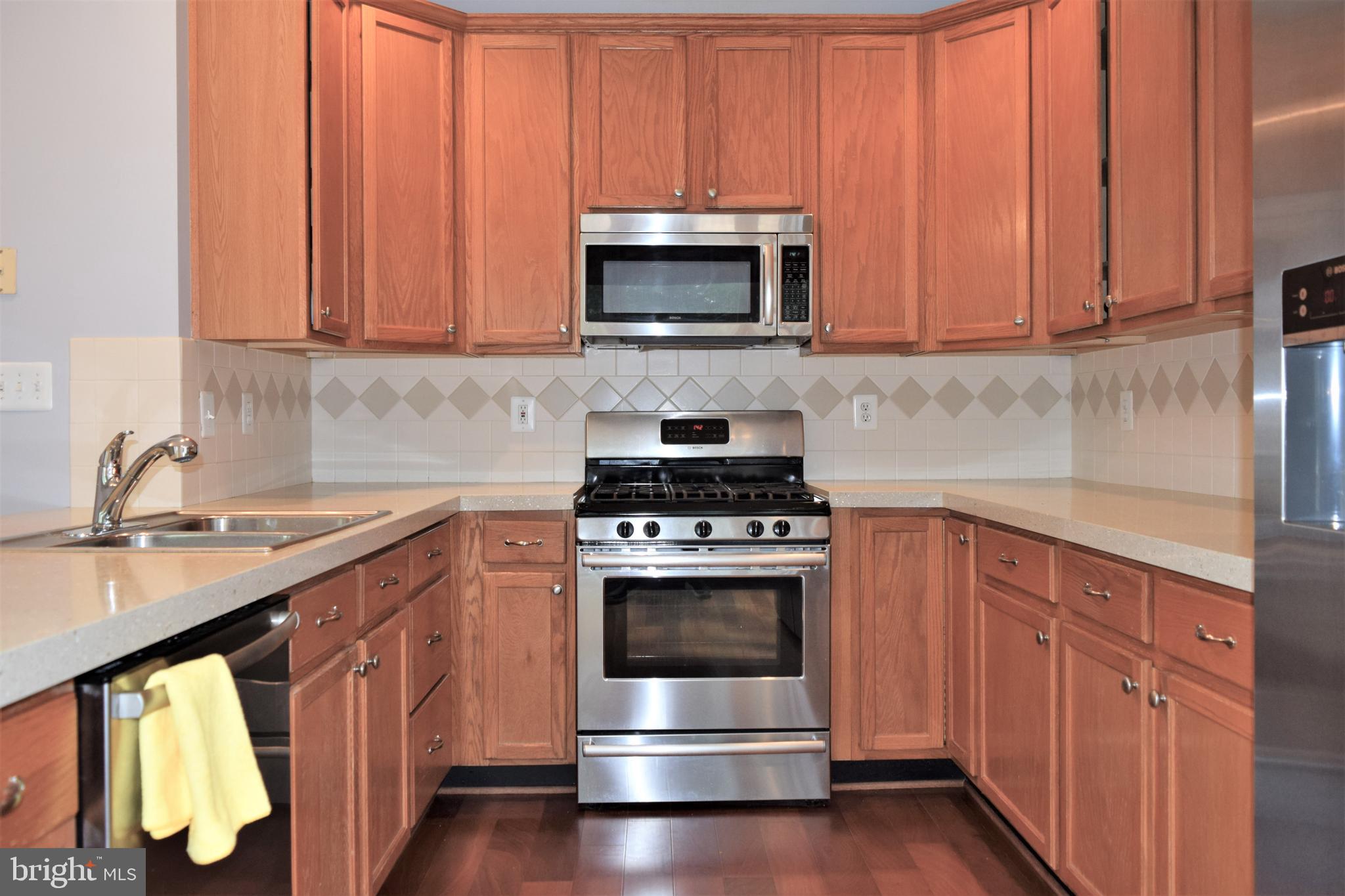 ARMISTEAD PARK - Residential Lease