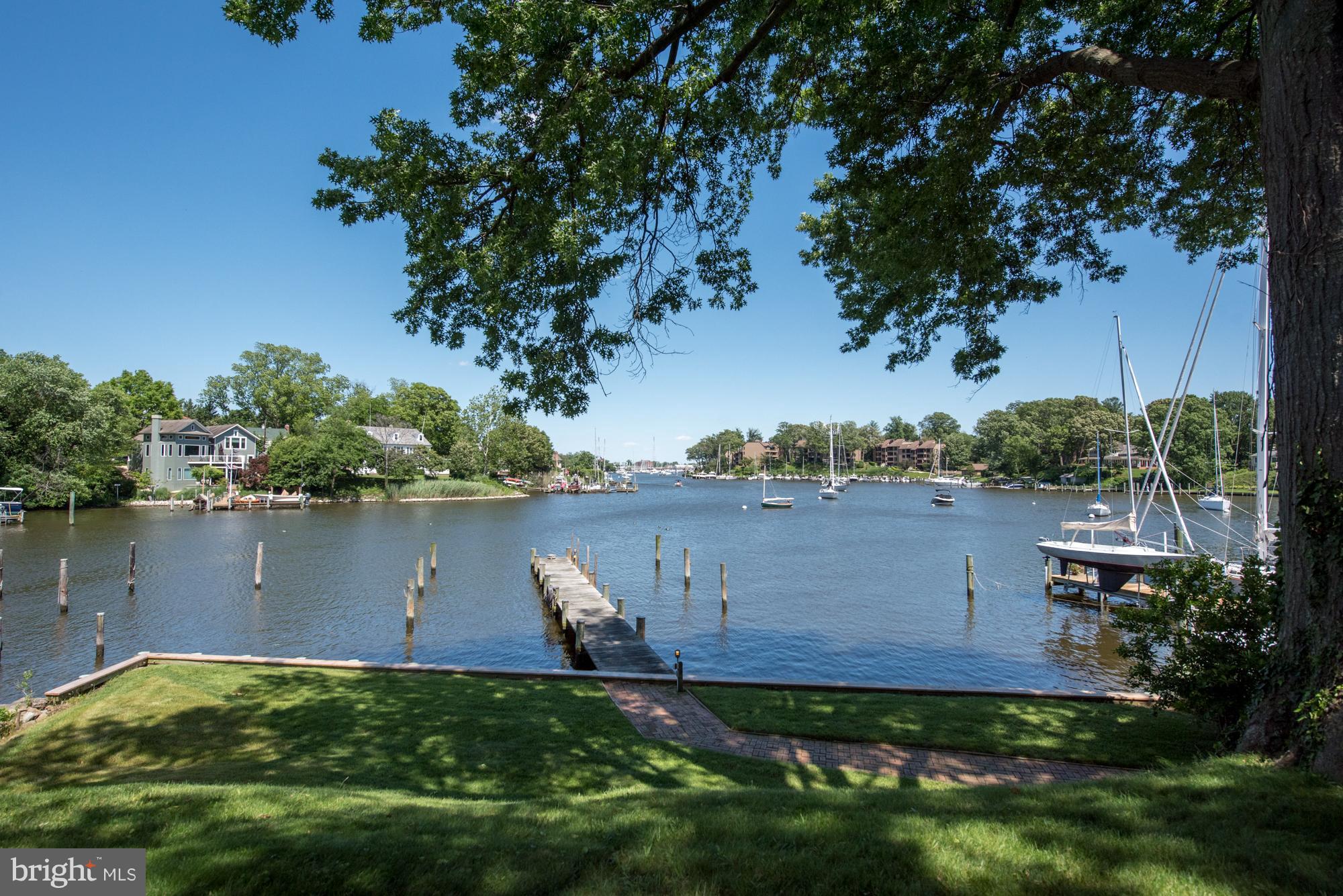 MURRAY HILL - Residential