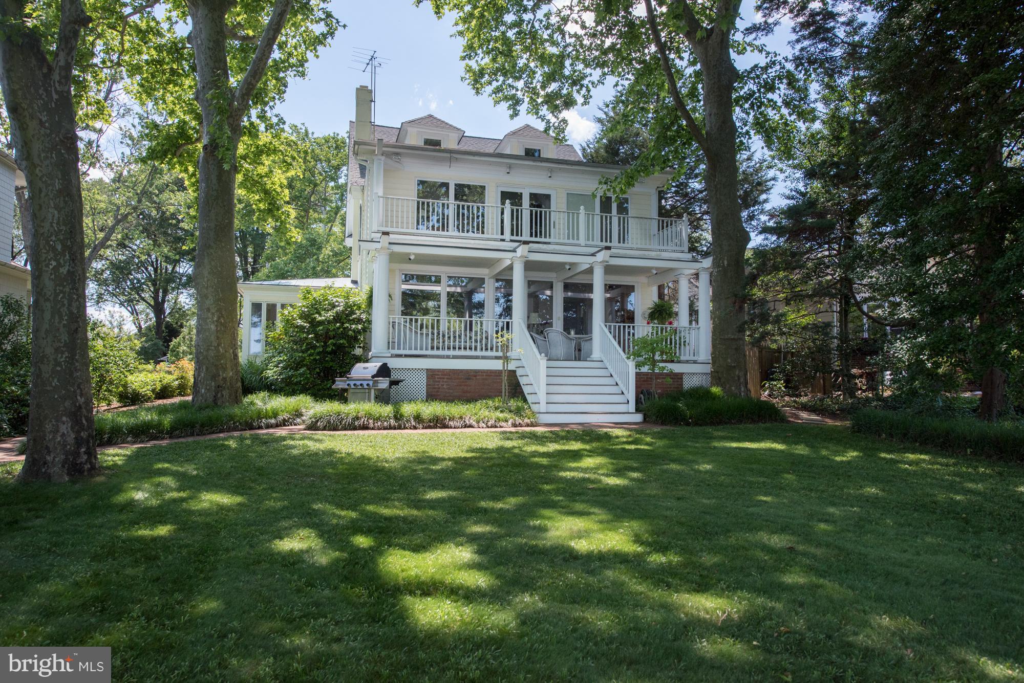 MURRAY HILL - Residential