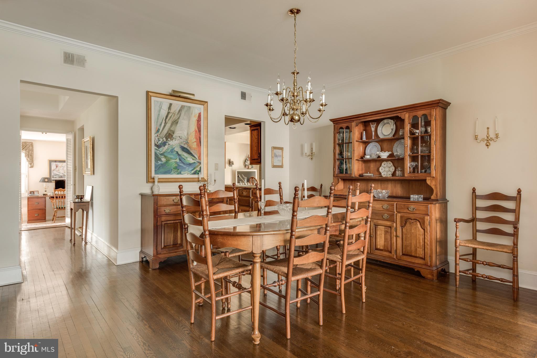 MURRAY HILL - Residential