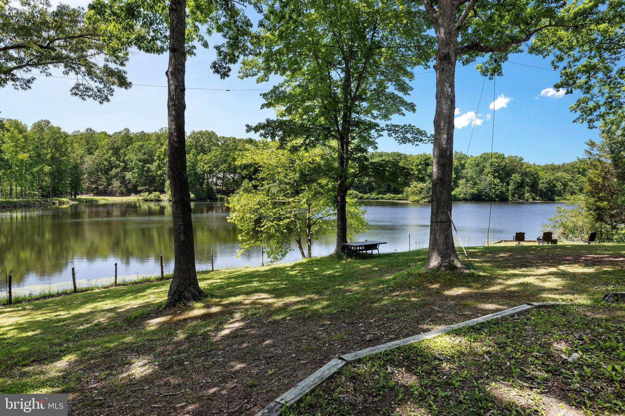 LAKE KILLARNEY - Residential