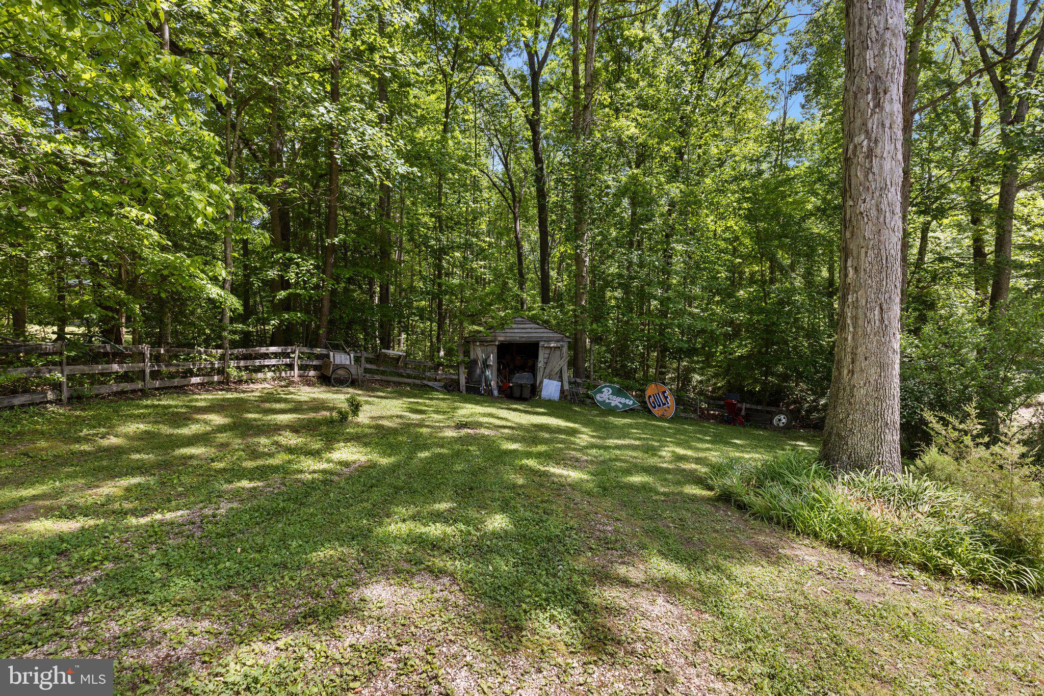 LAKE KILLARNEY - Residential